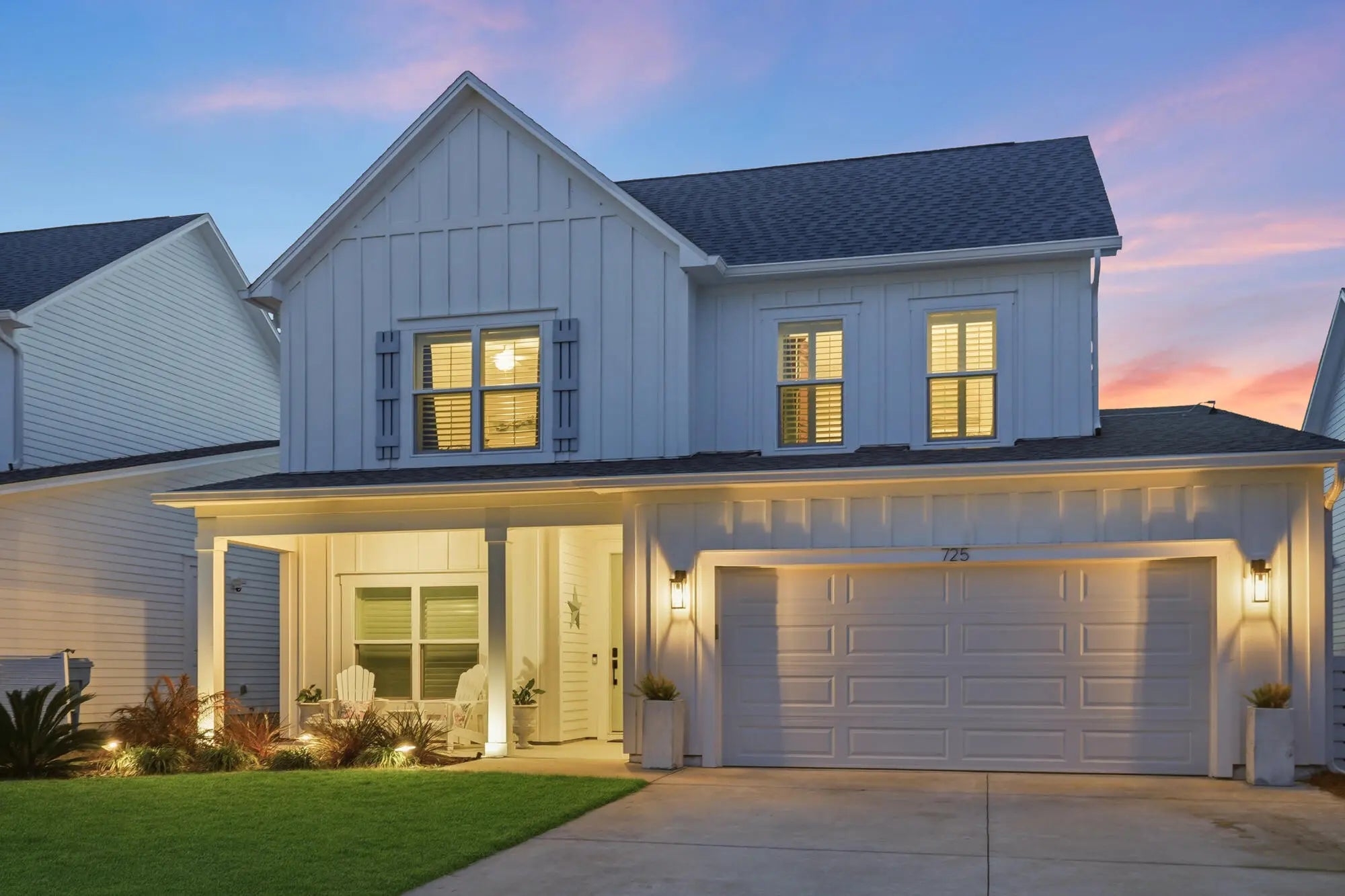 Photo of Listing #996478