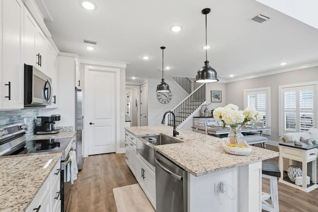 10 of 47 - 725 Landing Circle, Panama City Beach, FL
