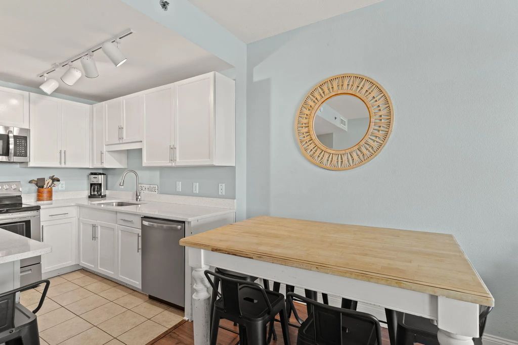 13 of 83 - 9902 S Thomas Drive Unit 333, Panama City Beach, FL