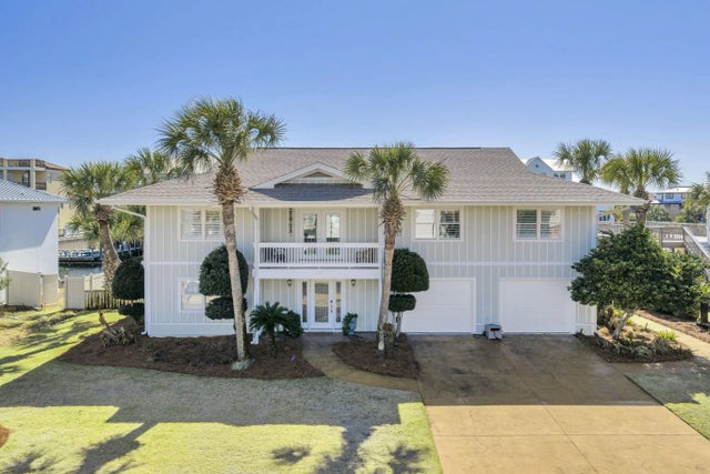 610 Lagoon Drive, Destin