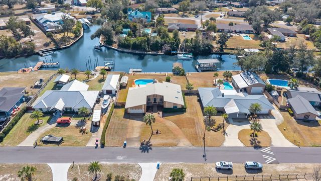Photo of Listing #995141
