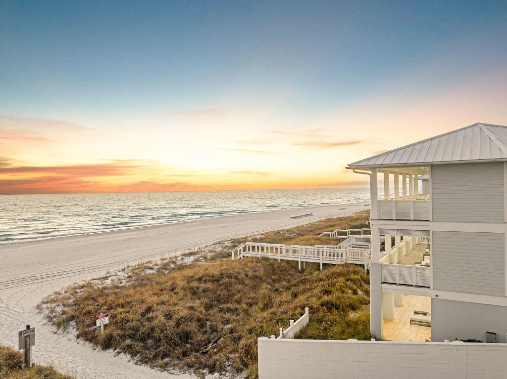 517 Beachside Gardens, Panama City Beach