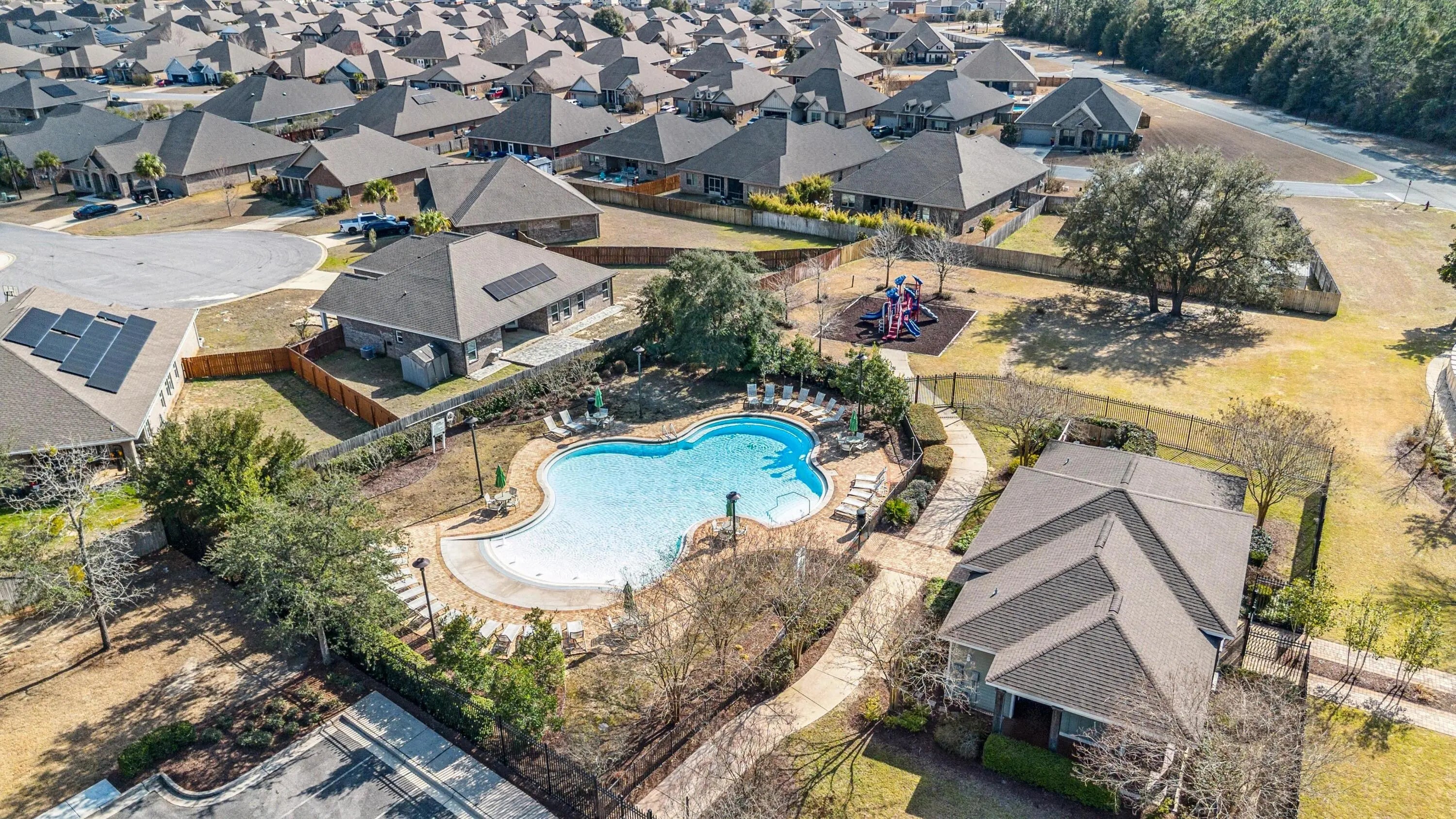 Photo of Listing #995197