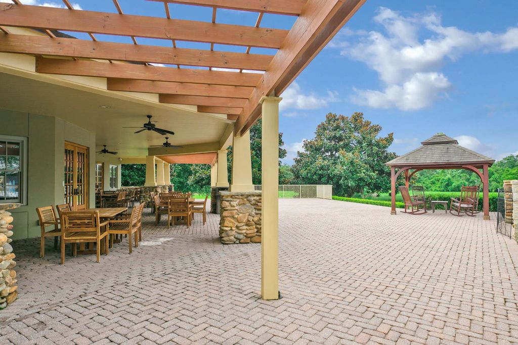 61 of 89 - 183 Meadow Lake Drive, Freeport, FL