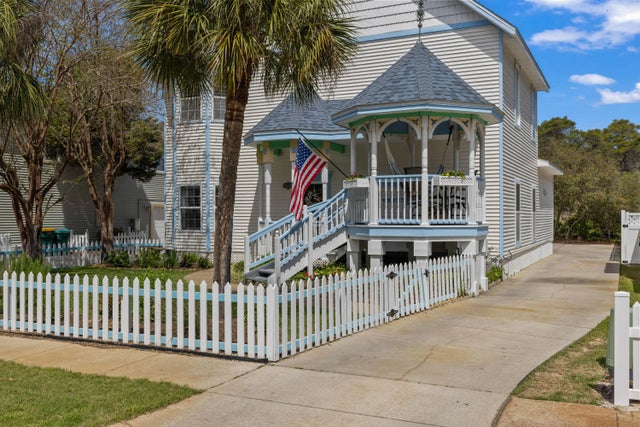 Photo of Listing #995319