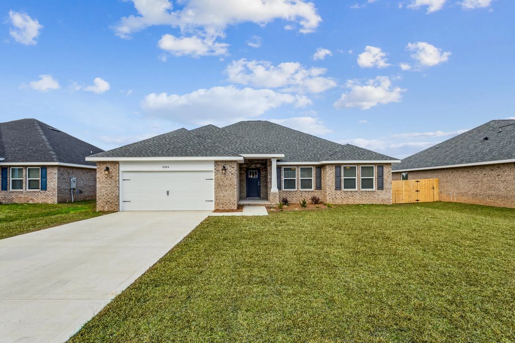 7588 Hatteras Drive, Navarre