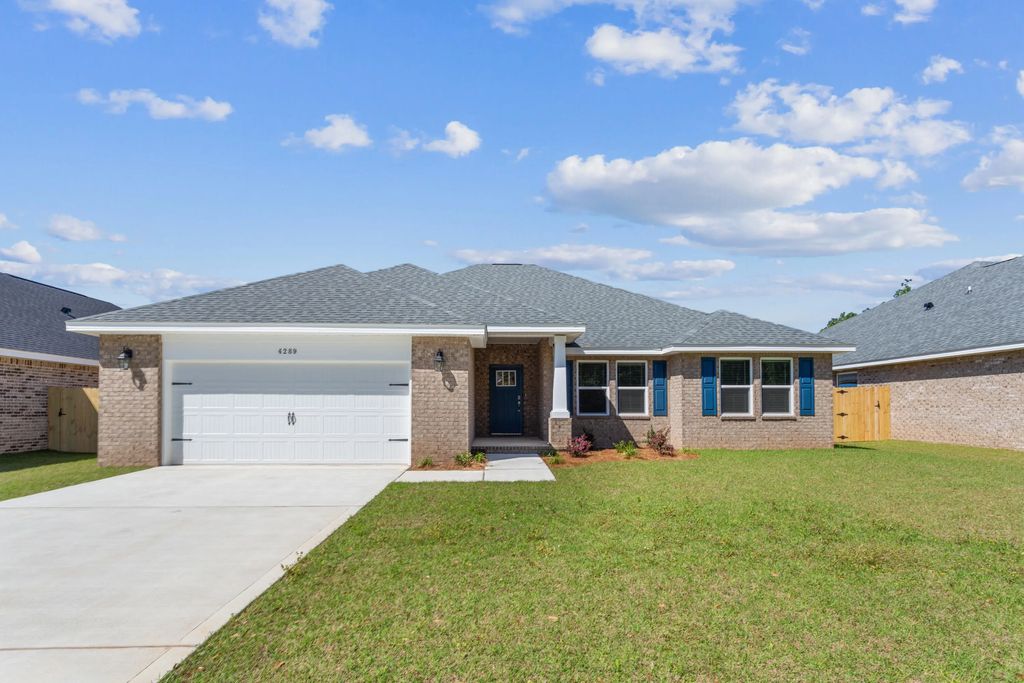 7600 Hatteras Drive, Navarre