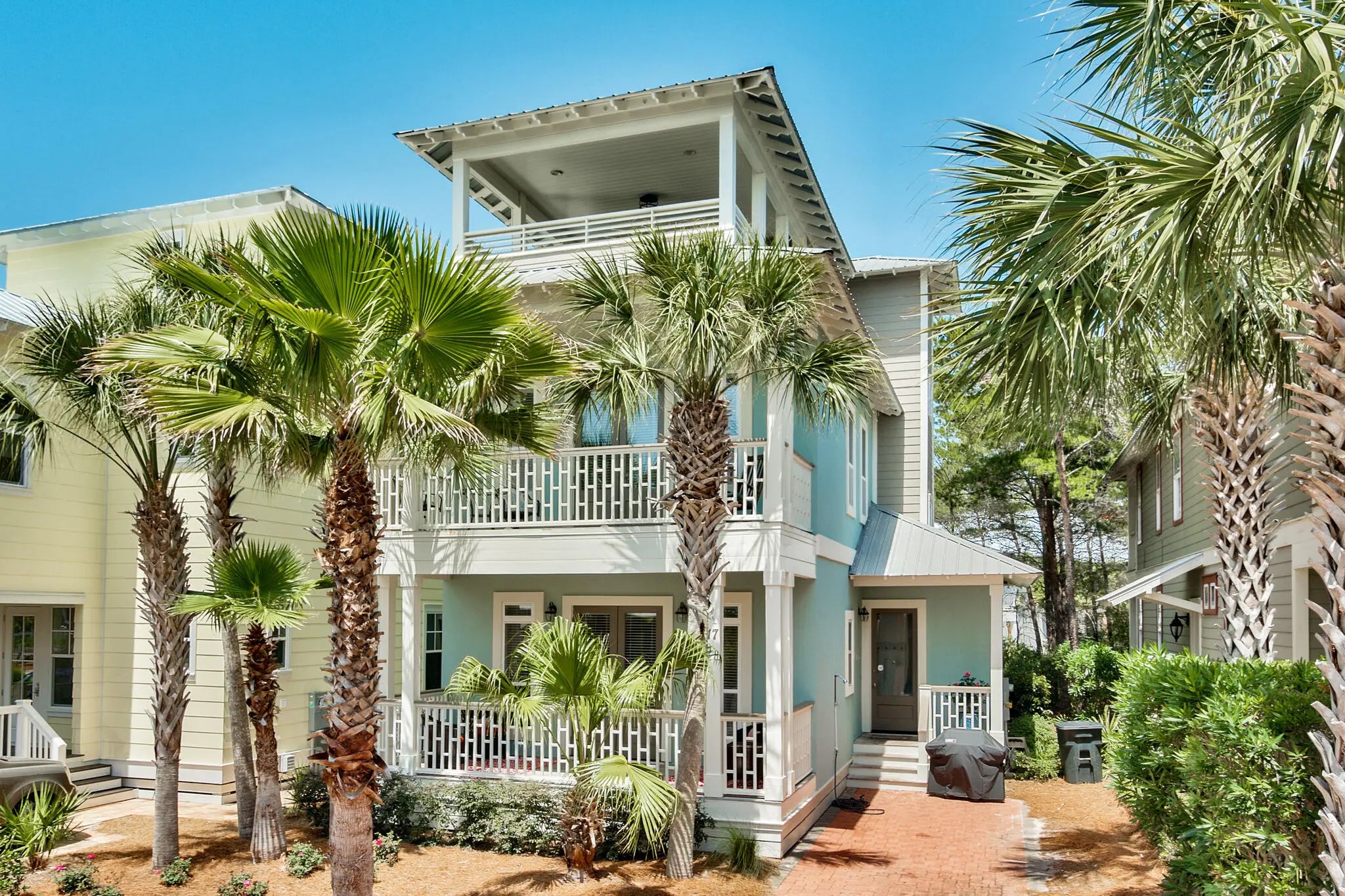 Photo of Listing #996912