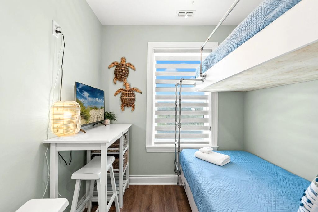 7 of 62 - 2501 Highway 98 Unit C, Mexico Beach, FL