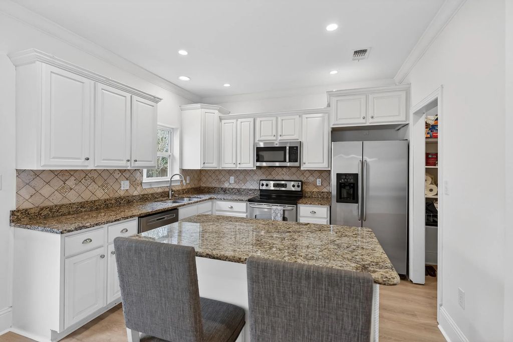 9 of 53 - 159 N 7th Street, Santa Rosa Beach, FL
