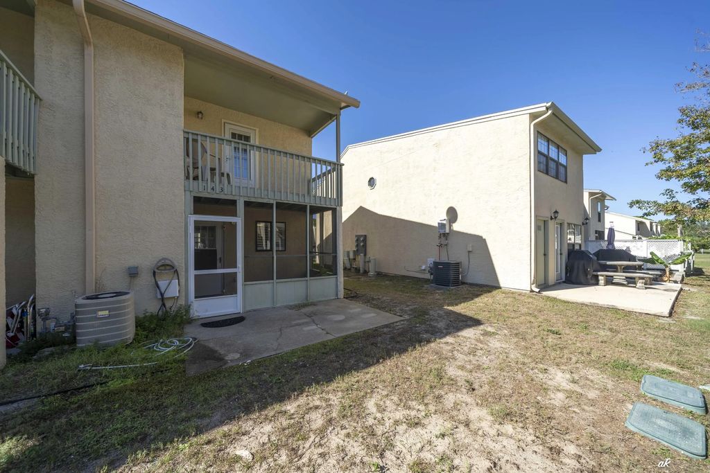 22 of 35 - 143 W Leslie Lane -, Panama City Beach, FL