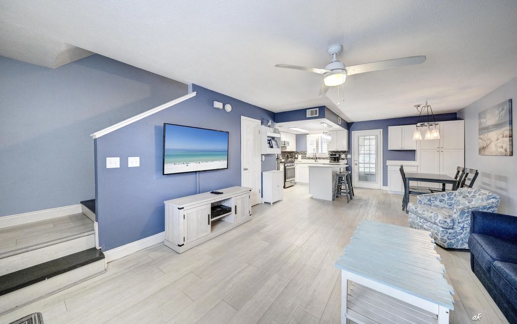 4 of 35 - 143 W Leslie Lane -, Panama City Beach, FL