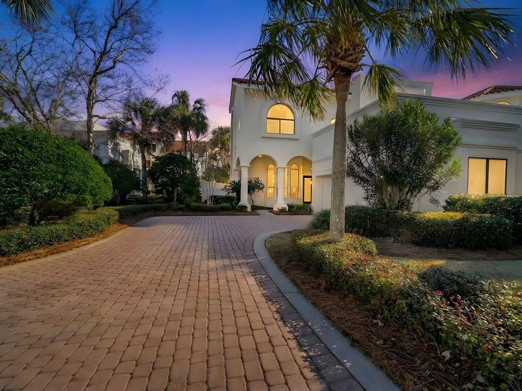 8060 Fountains Lane, Miramar Beach
