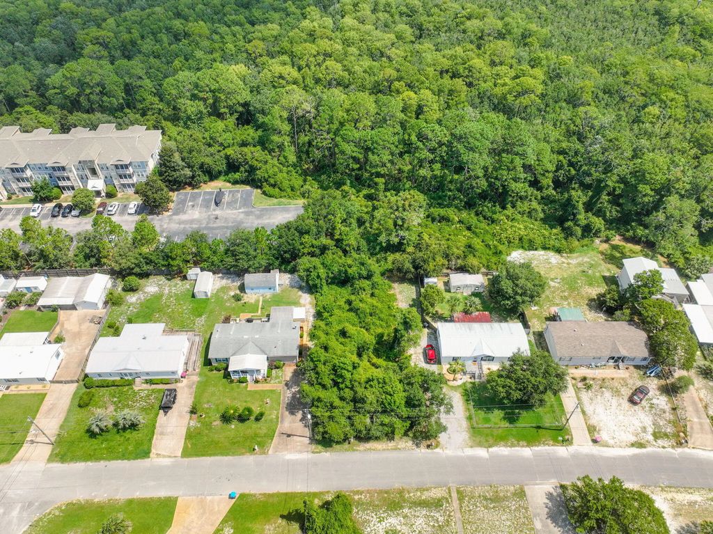 2 of 18 - 621 Malaga Place, Panama City Beach, FL