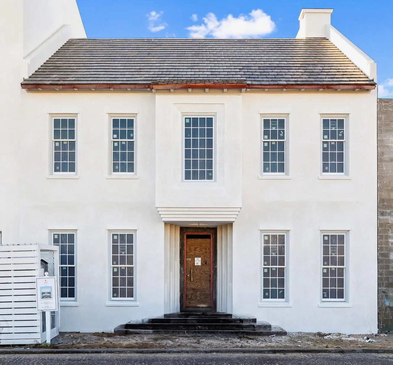 Photo of Listing #995821