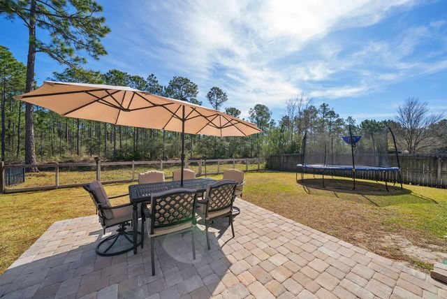 Photo of Listing #995840
