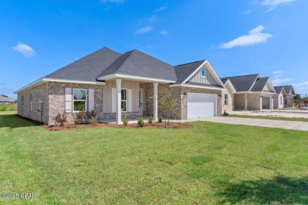 3074 Lucky Farm Lane, Panama City
