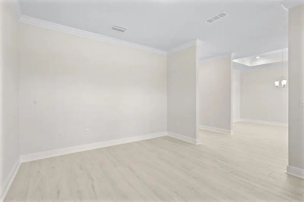 5 of 33 - 923 Coastal Breeze Drive, Freeport, FL