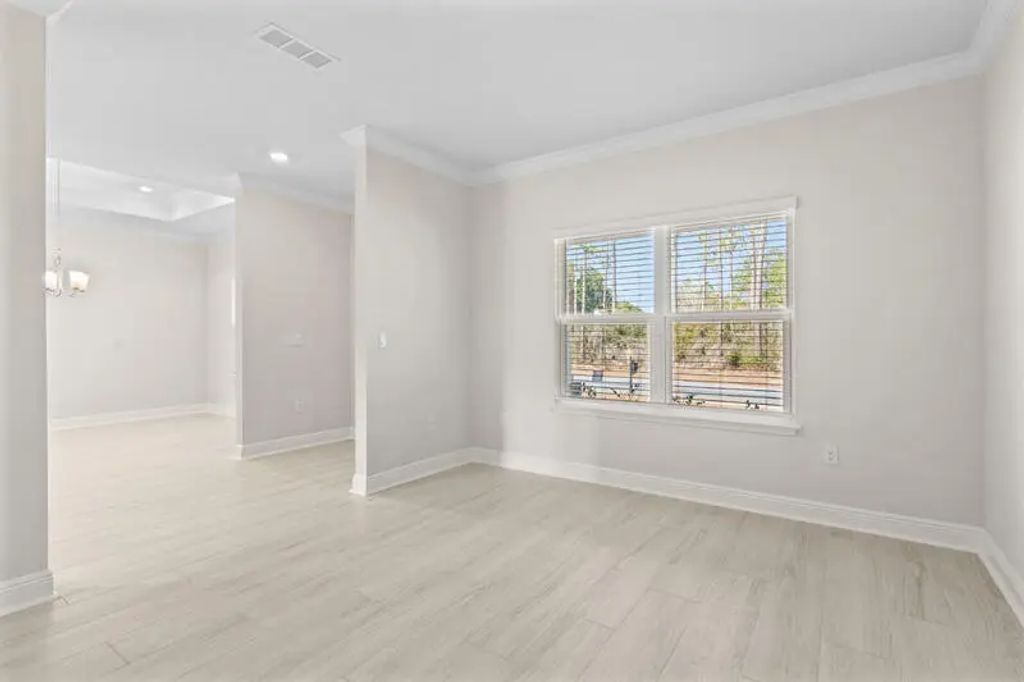 6 of 33 - 923 Coastal Breeze Drive, Freeport, FL