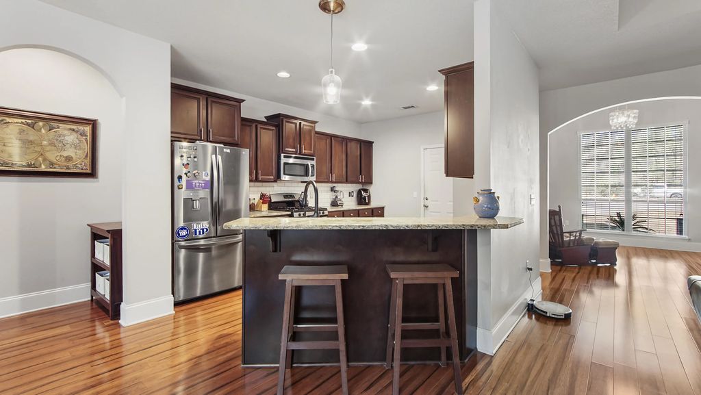 23 of 68 - 906 Symphony Way, Freeport, FL