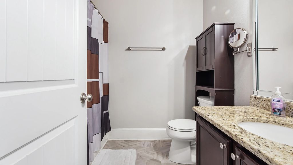 37 of 68 - 906 Symphony Way, Freeport, FL