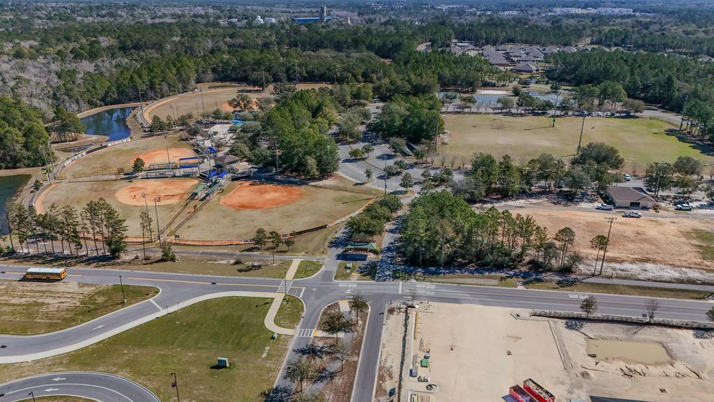 61 of 68 - 906 Symphony Way, Freeport, FL