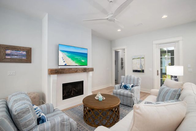 Photo of Listing #1000979