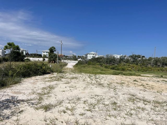 Photo of Listing #996192