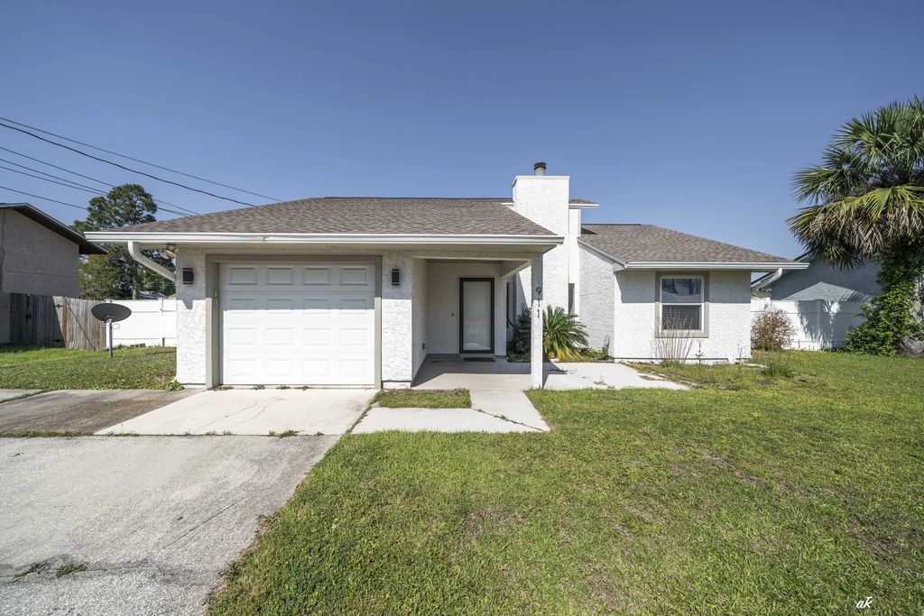 911 Pelican Place, Panama City Beach