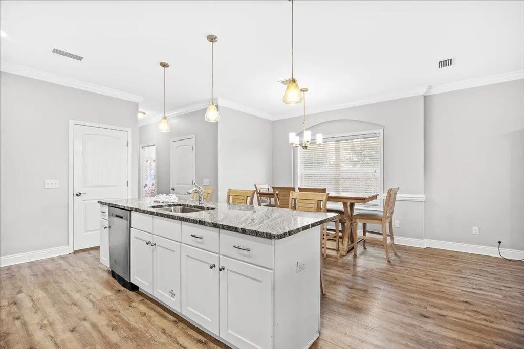 10 of 69 - 6006 Thomas Drive, Panama City Beach, FL