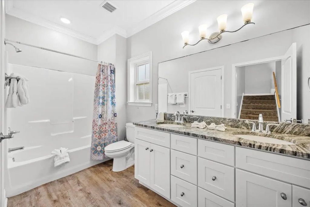 29 of 69 - 6006 Thomas Drive, Panama City Beach, FL