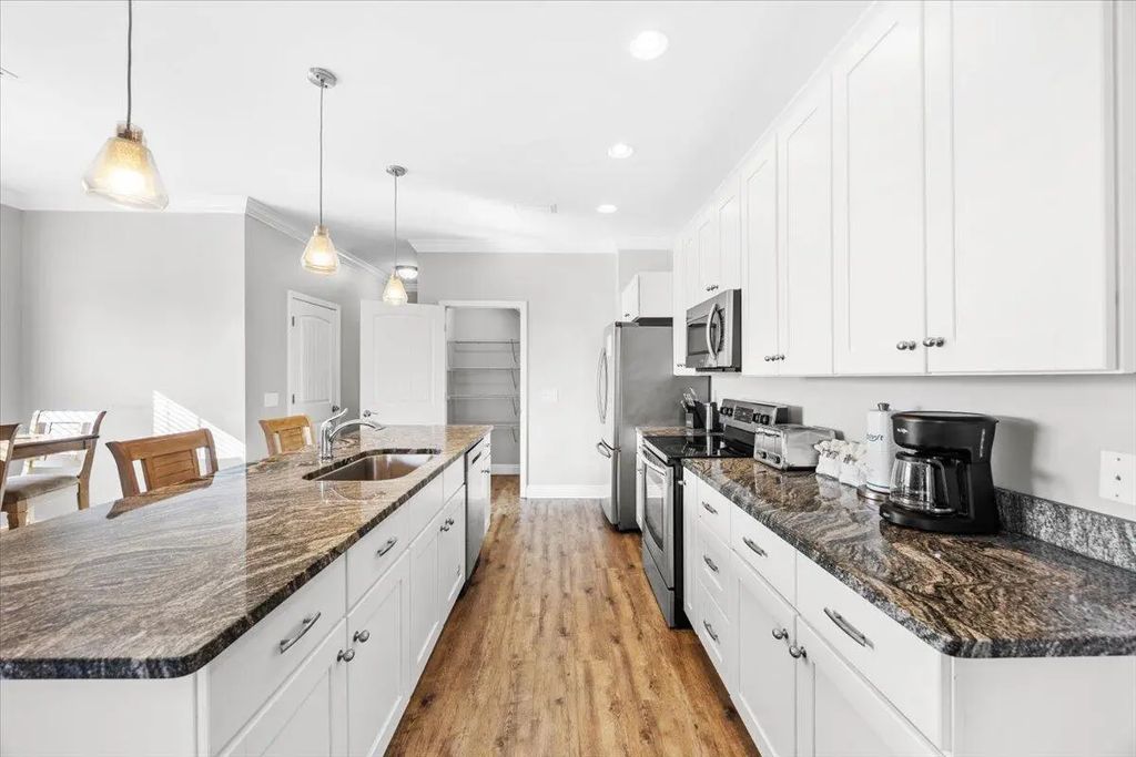 38 of 69 - 6006 Thomas Drive, Panama City Beach, FL