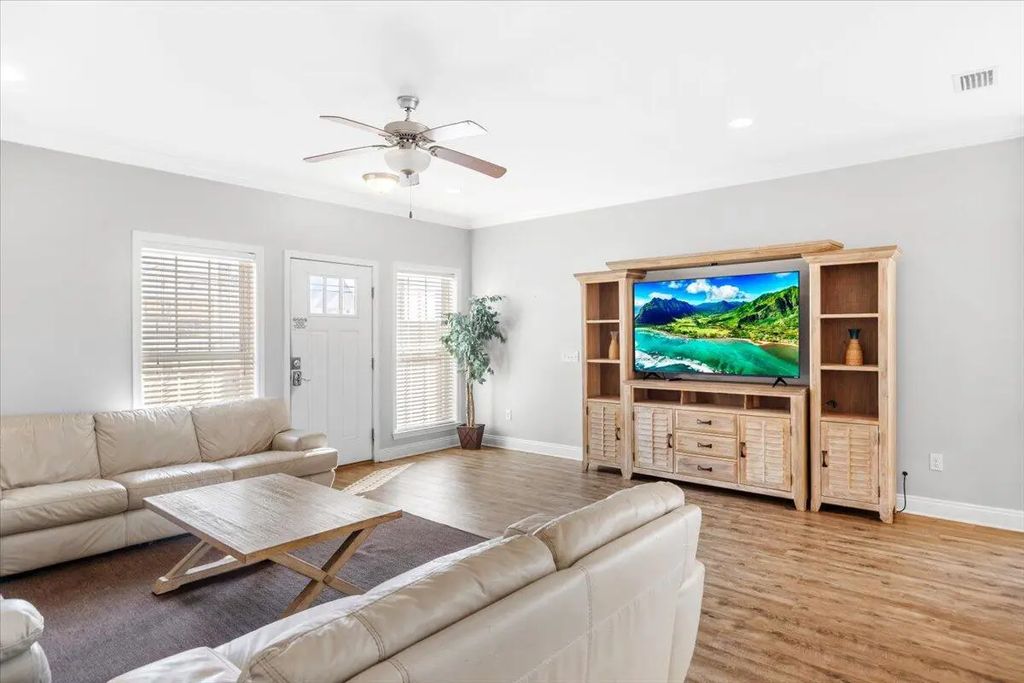 43 of 69 - 6006 Thomas Drive, Panama City Beach, FL