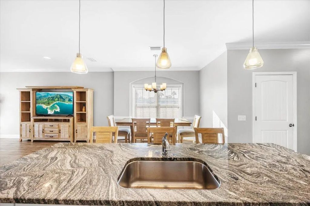 46 of 69 - 6006 Thomas Drive, Panama City Beach, FL