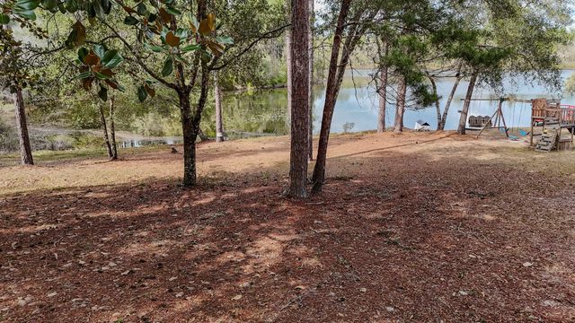Photo of Listing #996952