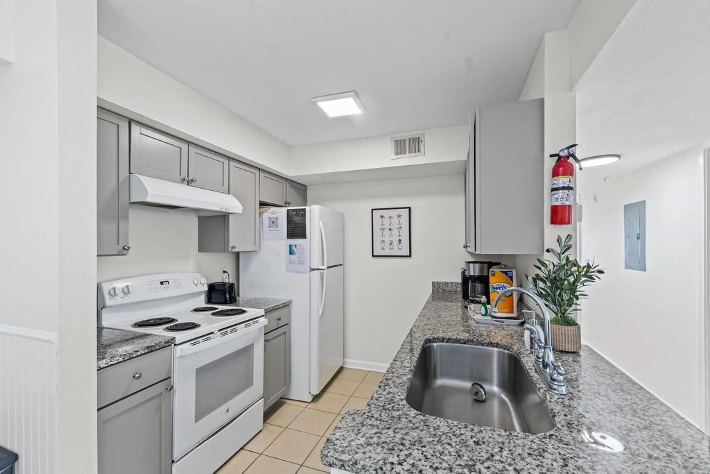 13 of 40 - 4090 Dancing Cloud Court Unit 258, Destin, FL