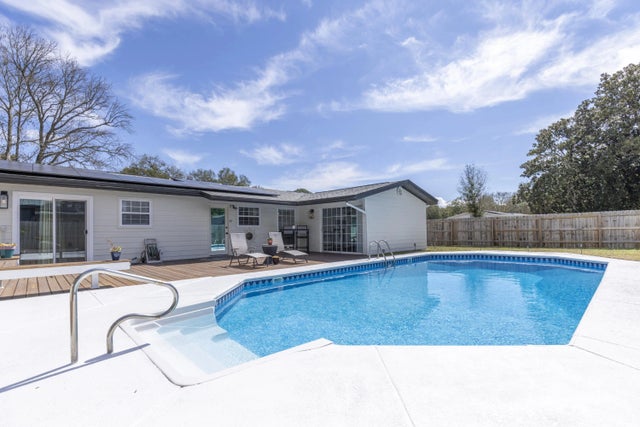 17 Oak Lane, Shalimar