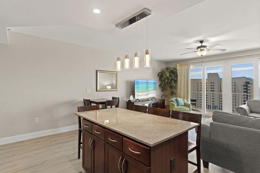 15 of 64 - 9860 S Thomas Drive 815, Panama City Beach, FL