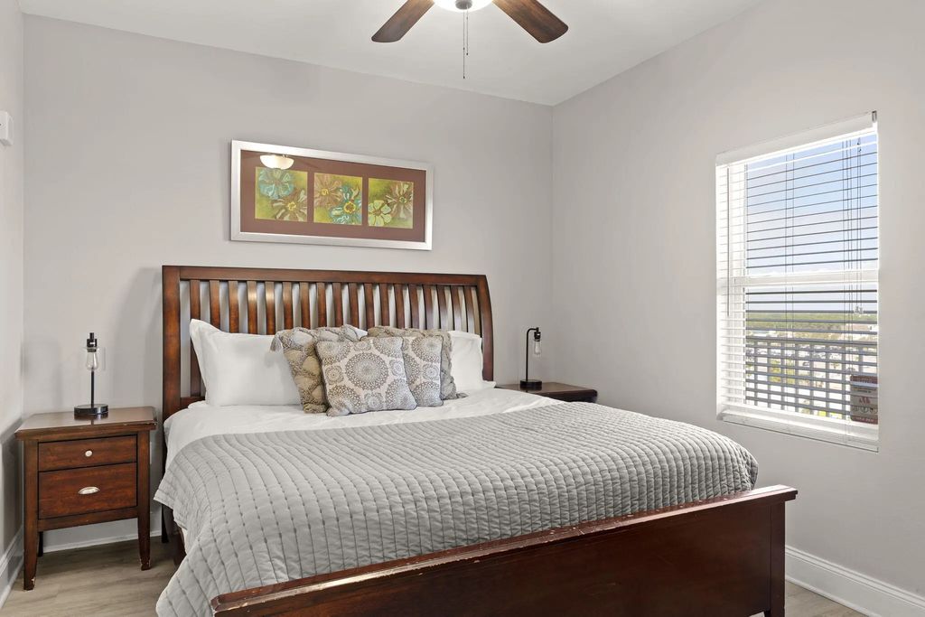 18 of 64 - 9860 S Thomas Drive 815, Panama City Beach, FL