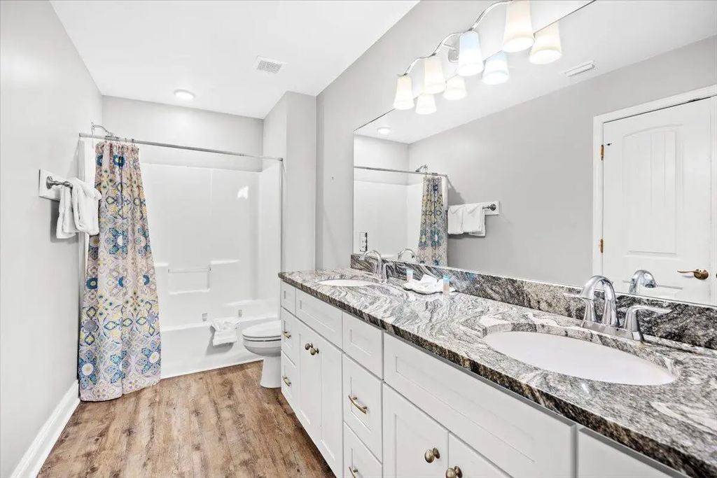 50 of 68 - 6006 Thomas Drive 2 Units, Panama City Beach, FL