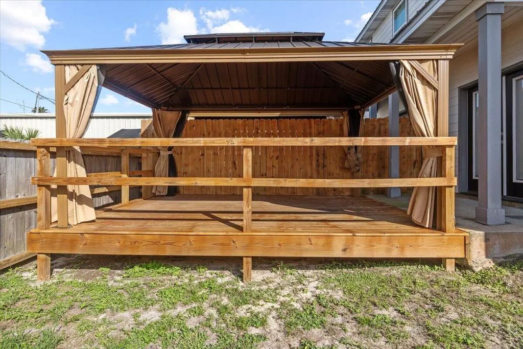 64 of 68 - 6006 Thomas Drive 2 Units, Panama City Beach, FL
