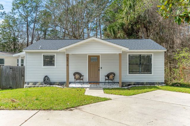 Photo of Listing #996439