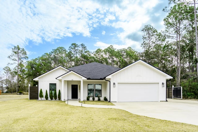 192 Bayou Circle, Freeport
