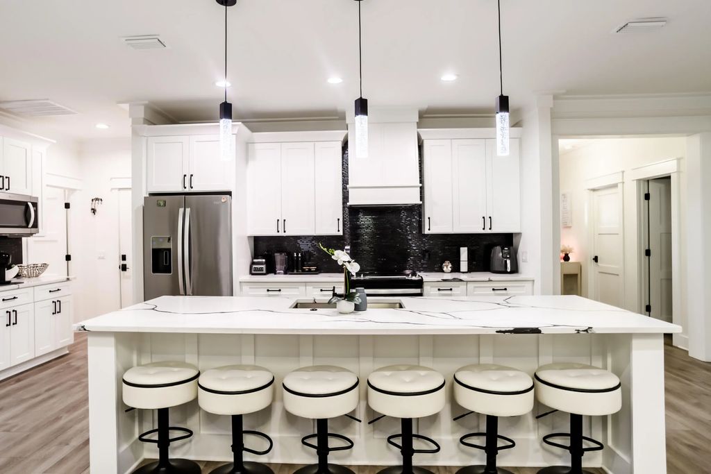15 of 45 - 192 Bayou Circle, Freeport, FL