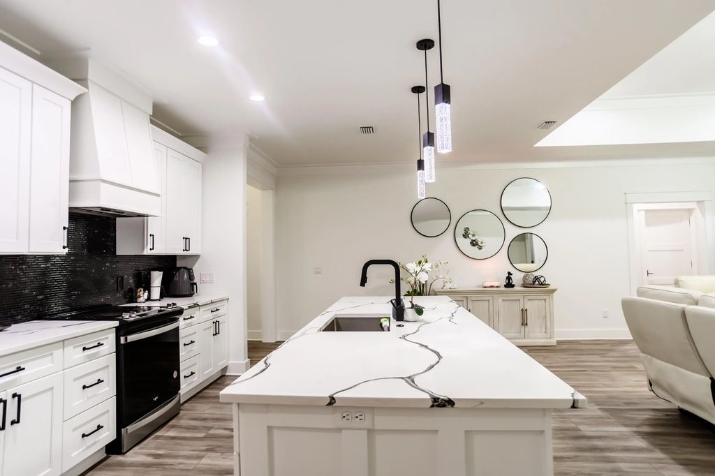 18 of 45 - 192 Bayou Circle, Freeport, FL