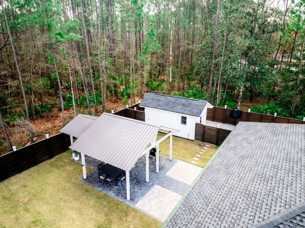 4 of 45 - 192 Bayou Circle, Freeport, FL