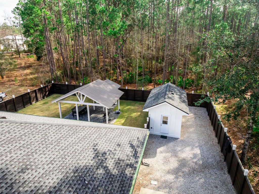 5 of 45 - 192 Bayou Circle, Freeport, FL