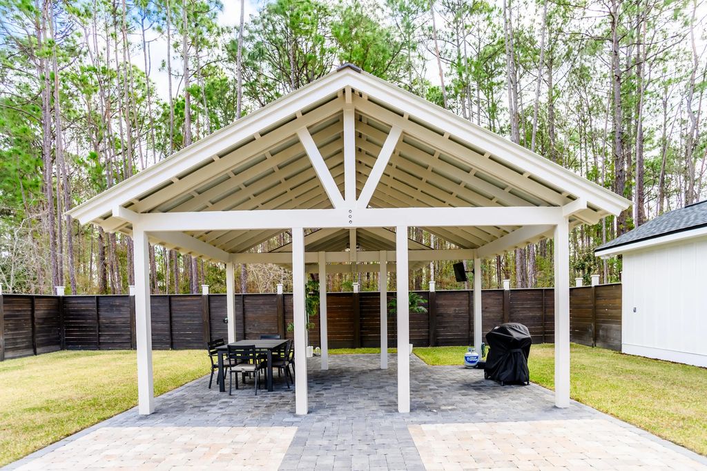 8 of 45 - 192 Bayou Circle, Freeport, FL