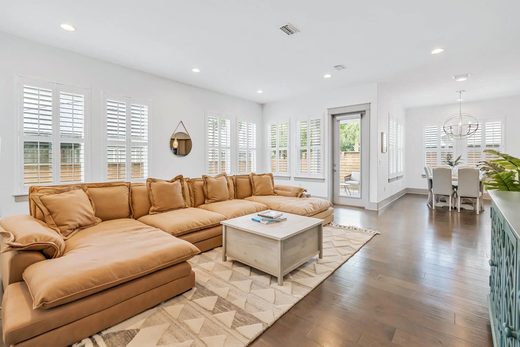 70 Ruth Street, Miramar Beach