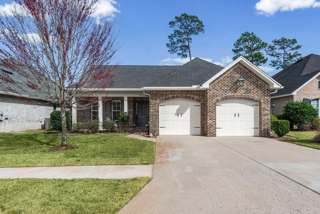 594 Tulip Tree Way, Niceville